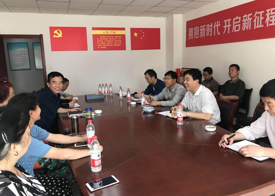 集團(tuán)大調(diào)研第五組     赴正合物業(yè)延河分公司、紅旗分公司調(diào)研