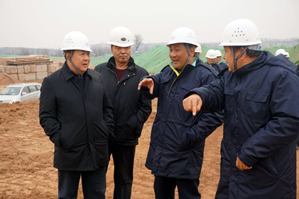 集團(tuán)領(lǐng)導(dǎo)會(huì)同航天六院、航天六院十一所（京）調(diào)研灞橋生活垃圾無害化處理項(xiàng)目